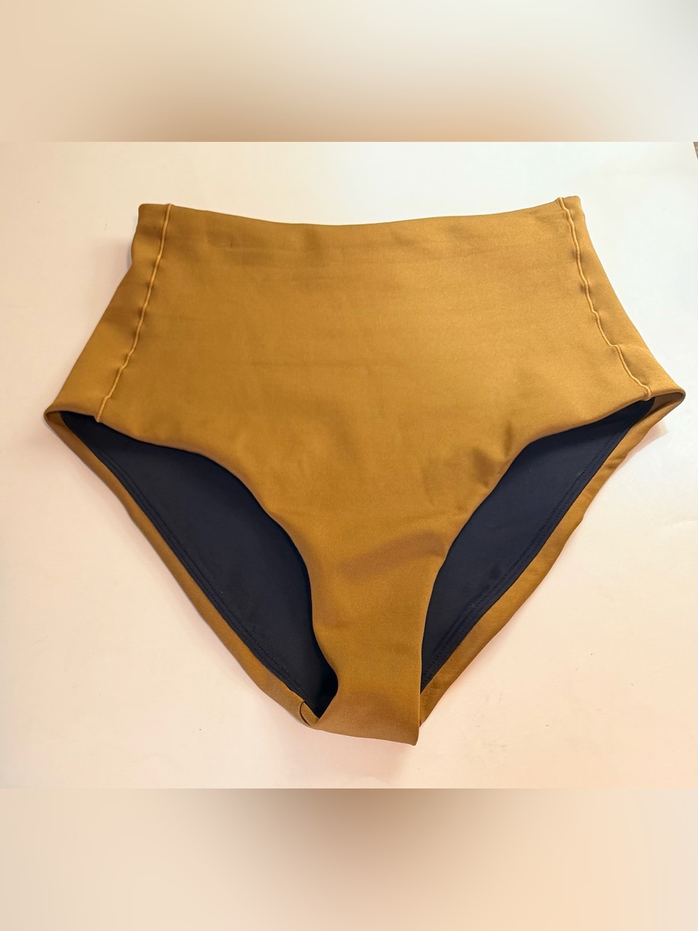 Left On Friday Hi Tide Bikini Bottom - 24 Karat Gold Size S